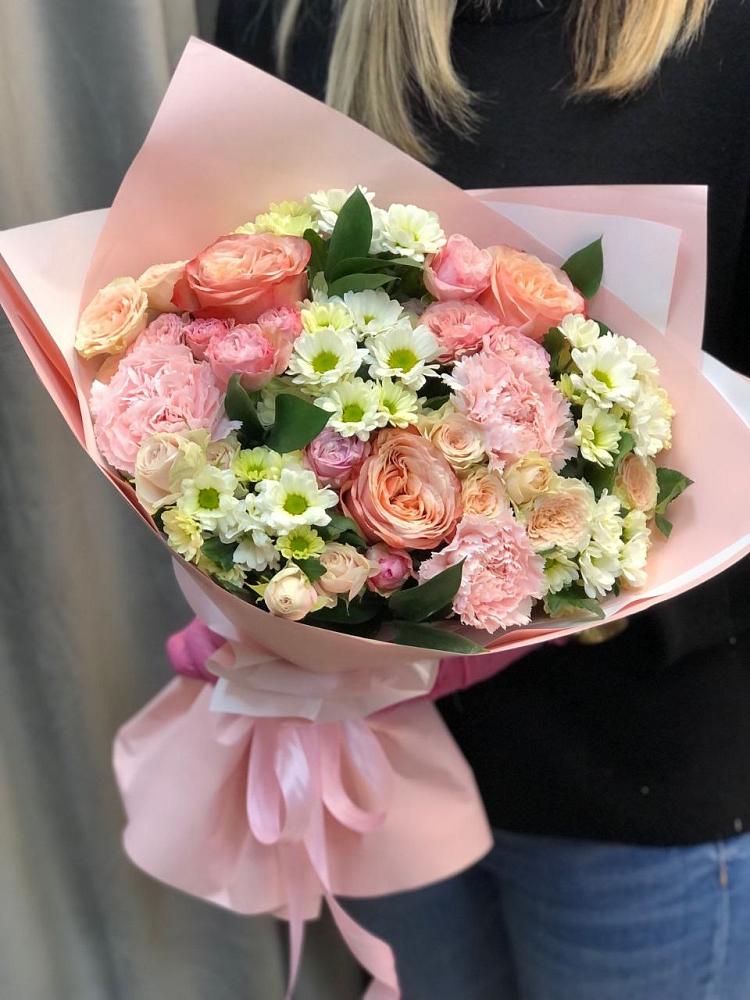 Букет цветов из: Гвоздики, Розы и Хризантемы в Дракино