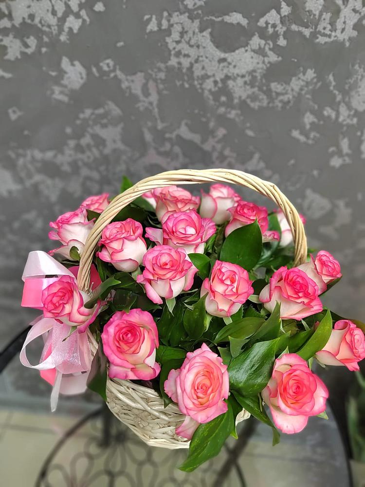 Цветочная композиция из Розы в корзине в Дракино