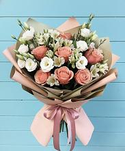Букет цветов из:  Розы, Альстромерии и Лизиантусы в Дракино