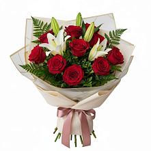 Букет цветов из:  Лилии и Розы в Дракино