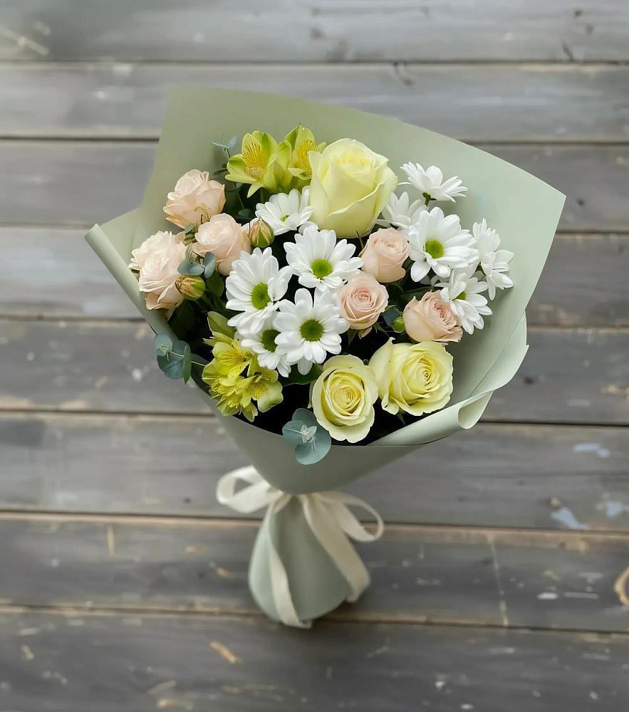Букет цветов из: Альстромерии, Розы и Хризантемы в Дракино