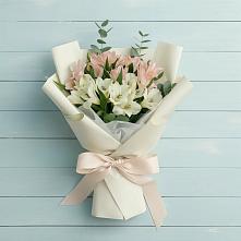 Букет цветов из:  Альстромерии в Дракино