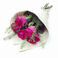 Букет цветов из:  Розы в Дракино