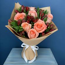 Букет цветов из:  Розы и Альстромерии в Дракино