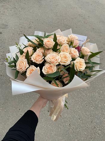 Букет Кремовые розы Латте в Дракино