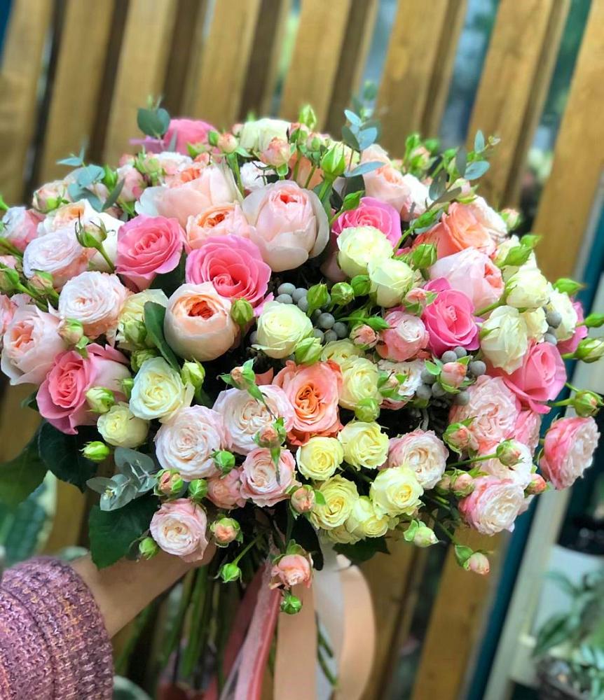 Букет цветов из: Розы в Дракино